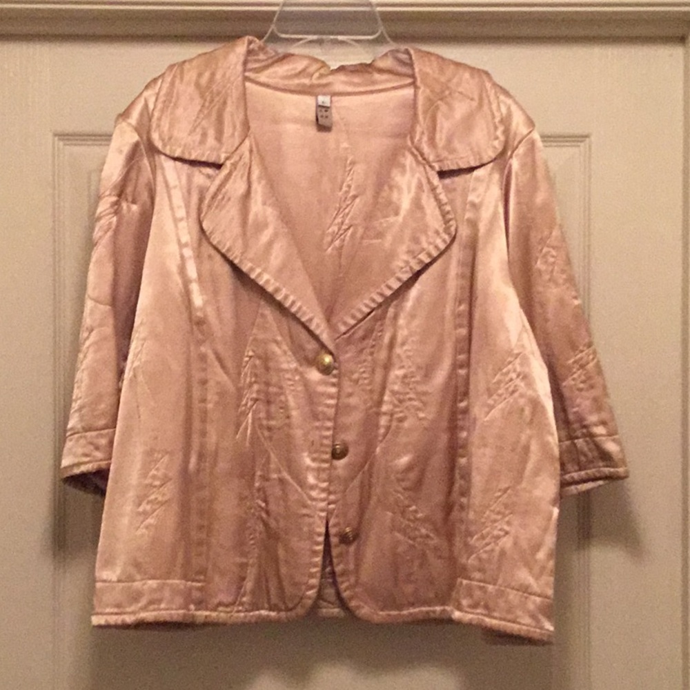 LOOK 3/4 length sleeve jacket